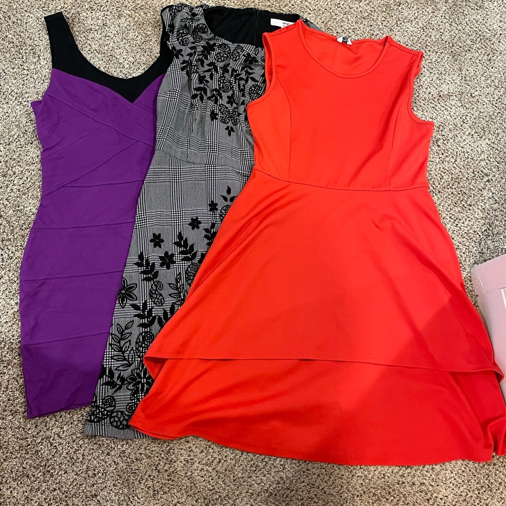 Women’s mid length dress bundle